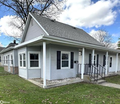 803 Oak Street Iowa Falls IA 50126