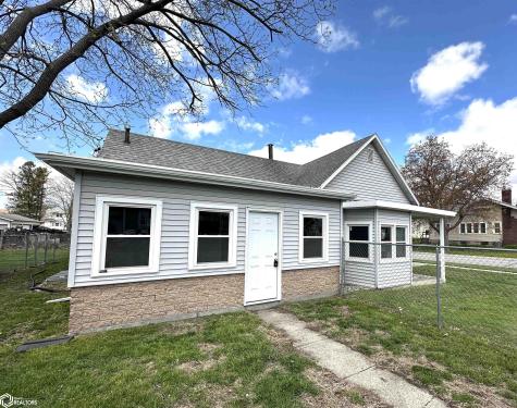 803 Oak Street Iowa Falls IA 50126