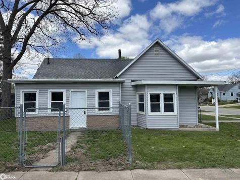 803 Oak Street Iowa Falls IA 50126