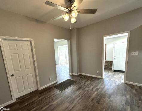803 Oak Street Iowa Falls IA 50126