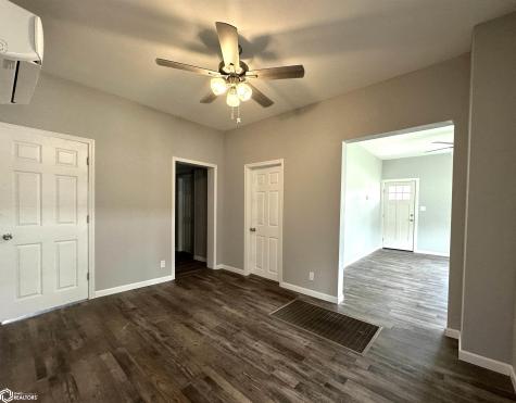 803 Oak Street Iowa Falls IA 50126