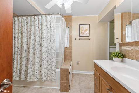 706 W Main Street Fertile IA 50434