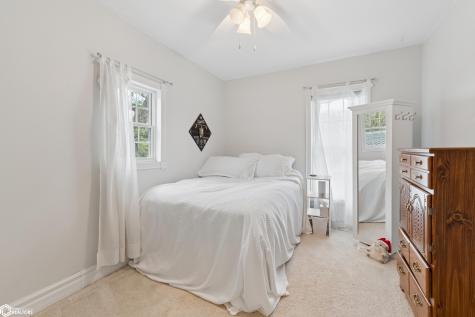 706 W Main Street Fertile IA 50434