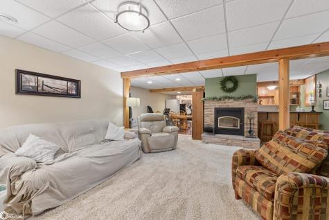 706 W Main Street Fertile IA 50434