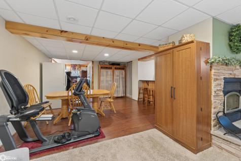 706 W Main Street Fertile IA 50434