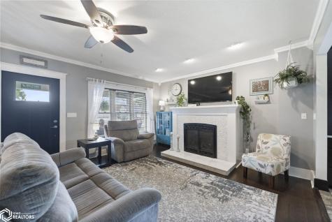 222 Thompson Street Sheffield IA 50475