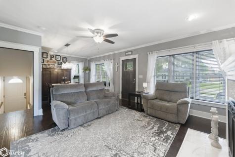 222 Thompson Street Sheffield IA 50475