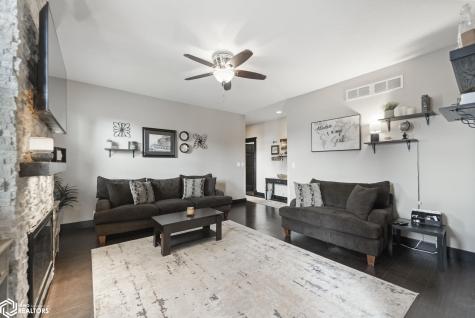 222 Thompson Street Sheffield IA 50475