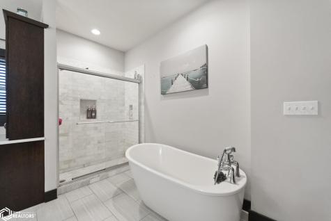 222 Thompson Street Sheffield IA 50475