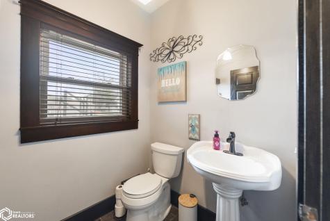 222 Thompson Street Sheffield IA 50475