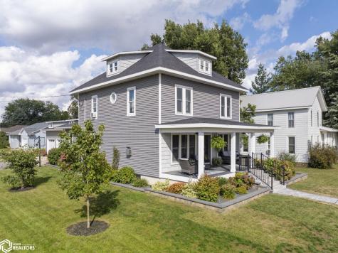 222 Thompson Street Sheffield IA 50475