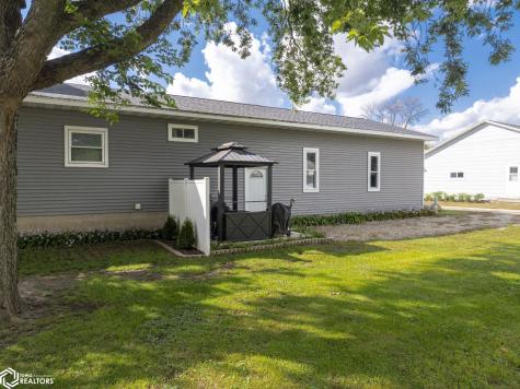 222 Thompson Street Sheffield IA 50475
