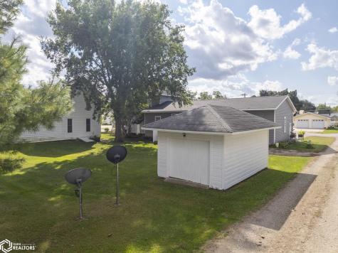 222 Thompson Street Sheffield IA 50475