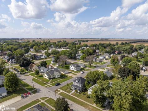 222 Thompson Street Sheffield IA 50475