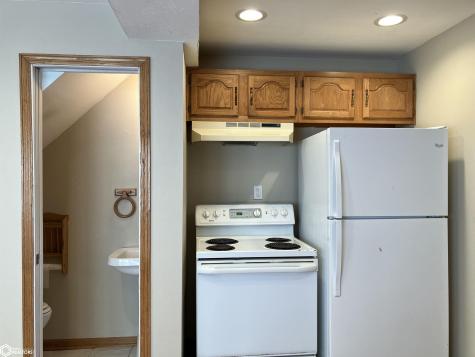 704 8th Avenue N Clear Lake IA 50428