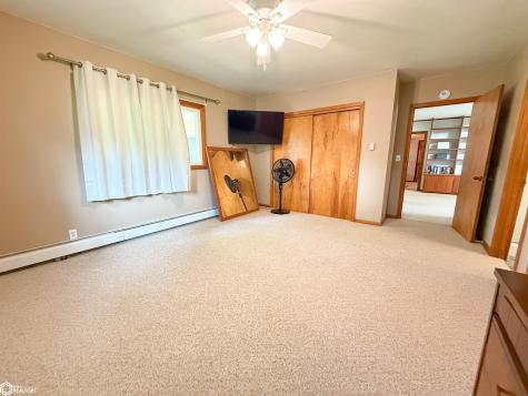 1706 N Federal Street Hampton IA 50441