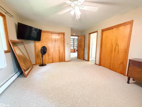 1706 N Federal Street Hampton IA 50441