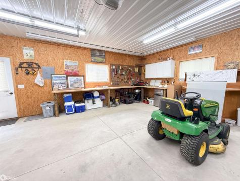 1706 N Federal Street Hampton IA 50441