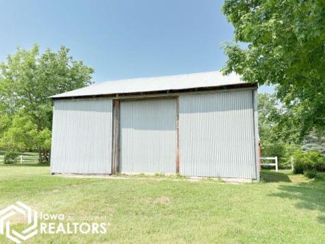 1706 N Federal Street Hampton IA 50441