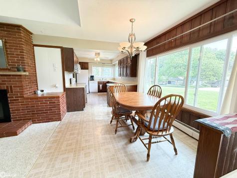 1706 N Federal Street Hampton IA 50441