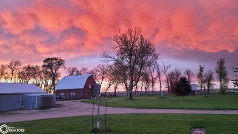 1045 Rake Avenue Belmond IA 50421