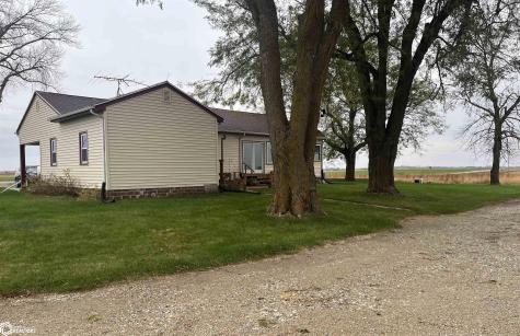 1045 Rake Avenue Belmond IA 50421