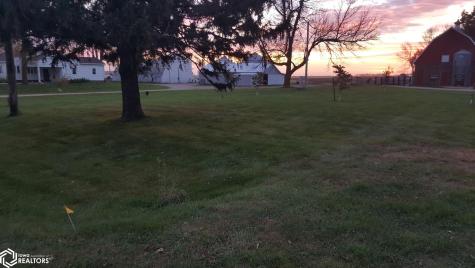 1045 Rake Avenue Belmond IA 50421