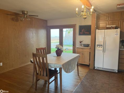 1045 Rake Avenue Belmond IA 50421
