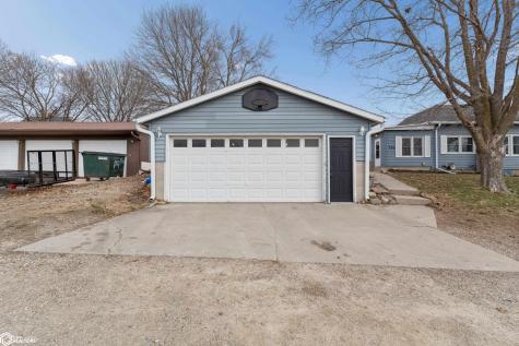 726 S 4th Street Forest City IA 50436