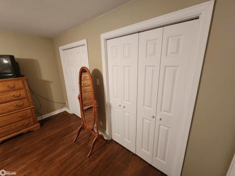 517 1st Street NE Buffalo Center IA 50424