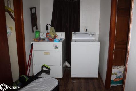 1145 State Street Garner IA 50438