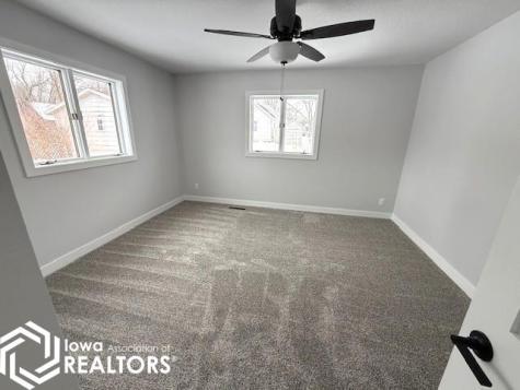 1414 E Linden Street Algona IA 50511