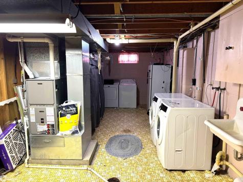 1708 E Oak Street Algona IA 50511