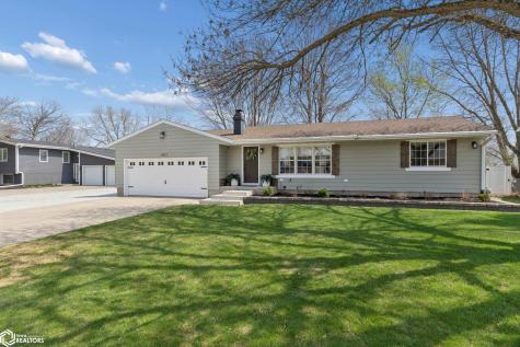 1802 S Shore Drive Clear Lake IA 50428