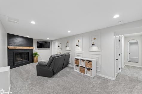 1802 S Shore Drive Clear Lake IA 50428