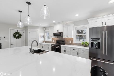 1802 S Shore Drive Clear Lake IA 50428