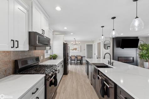 1802 S Shore Drive Clear Lake IA 50428