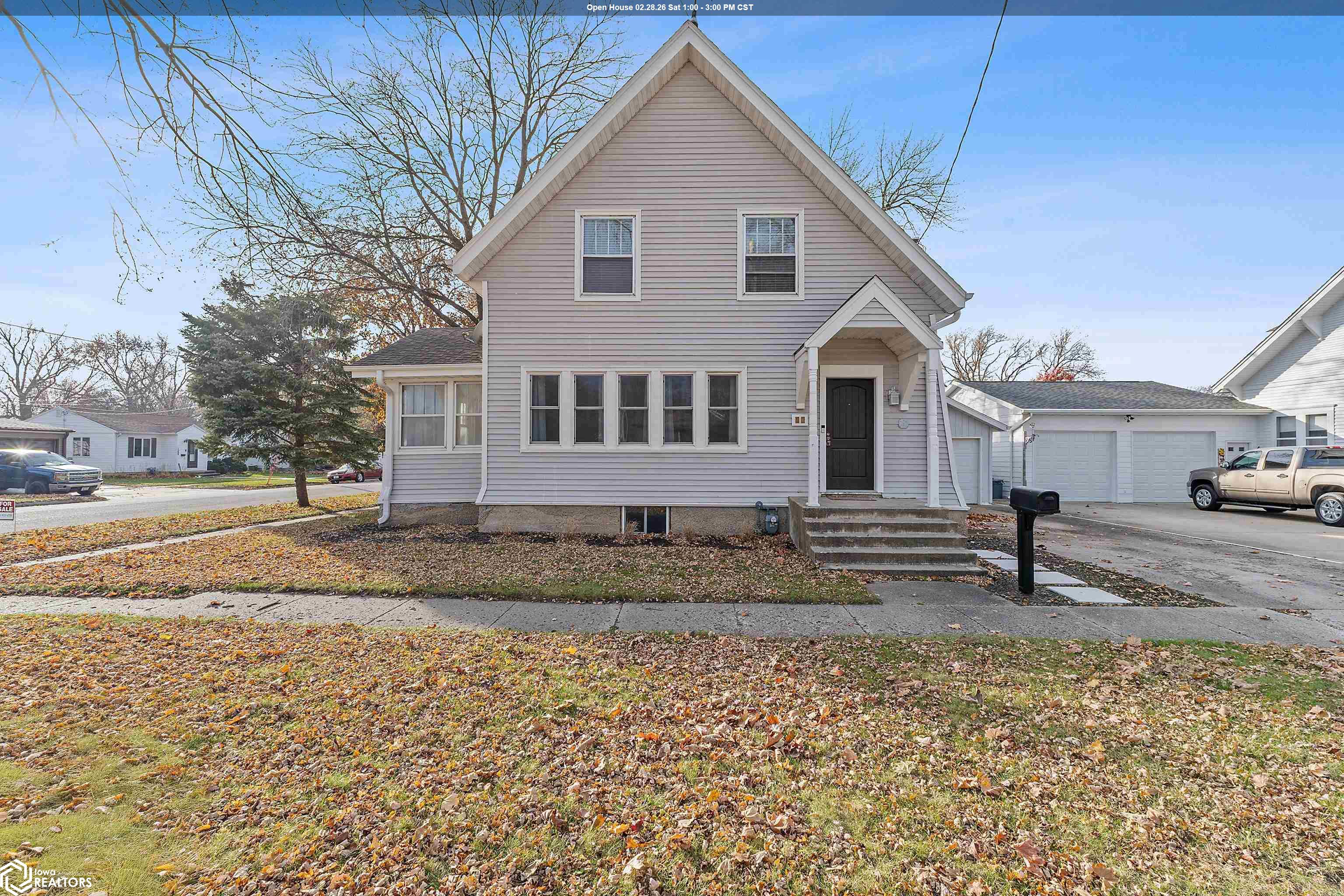 17 S 13th Street Clear Lake IA 50428