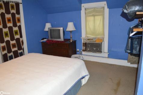 107 4th Street Grafton IA 50440