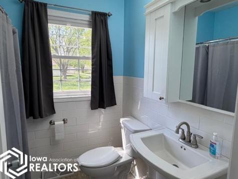 601 2nd Street SW Britt IA 50423
