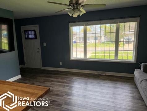 601 2nd Street SW Britt IA 50423