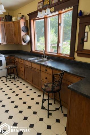 1440 170th Street Hampton IA 50441