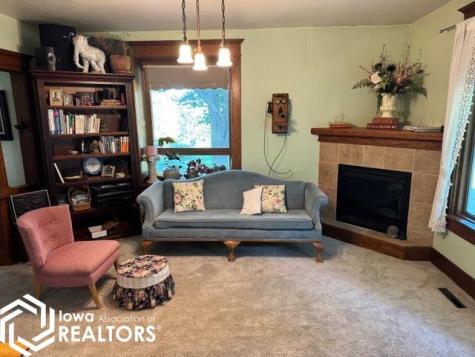 1440 170th Street Hampton IA 50441