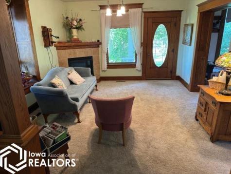 1440 170th Street Hampton IA 50441