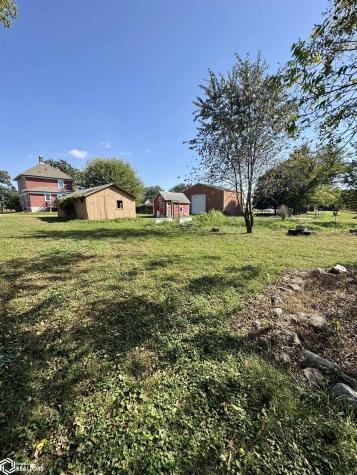 801 10th Street S Northwood IA 50459