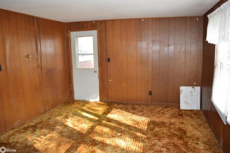 79 Sunny Circle Mason City IA 50401