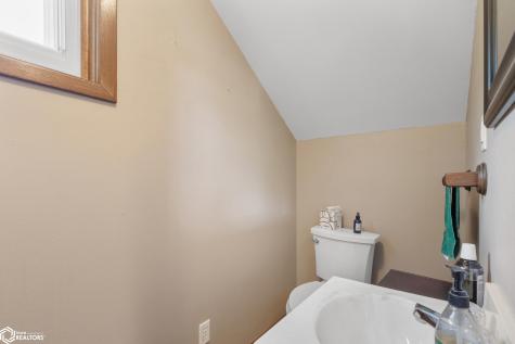 1100 3rd Avenue S Clear Lake IA 50428