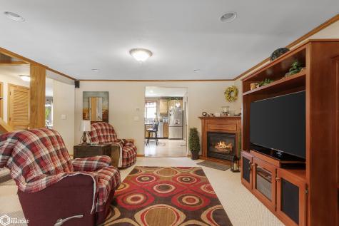 1100 3rd Avenue S Clear Lake IA 50428