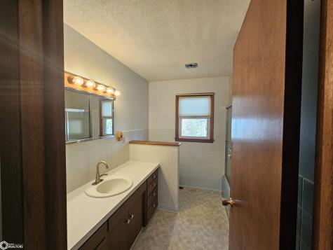 204 S Main Street Greene IA 50636