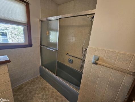 204 S Main Street Greene IA 50636